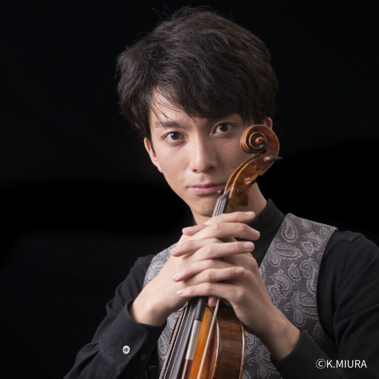 山根 一仁